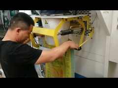 Pulveraufbauschungsmaschine